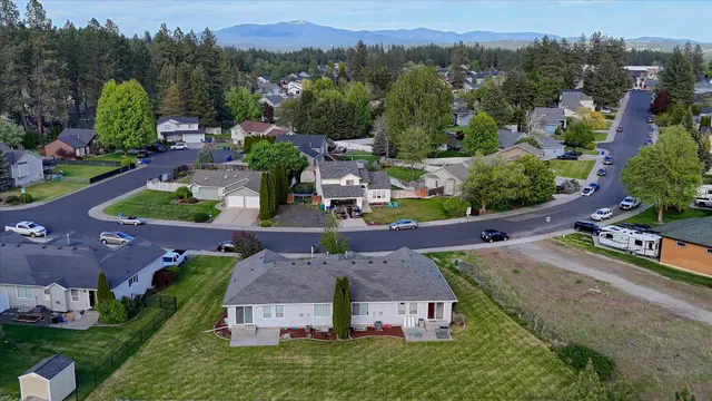 $645,000 | 16805 North Mayfair Drive, Unit 16807, Colbert, WA 99005