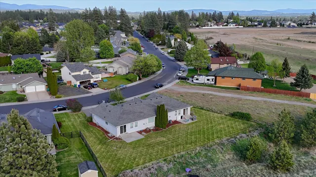 $645,000 | 16805 North Mayfair Drive, Unit 16807, Colbert, WA 99005