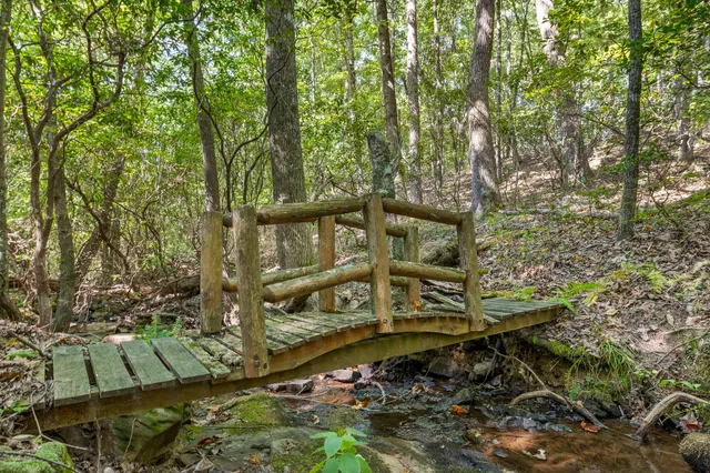 $850,000 | 68 Bluff View Drive, Dunlap, TN 37327