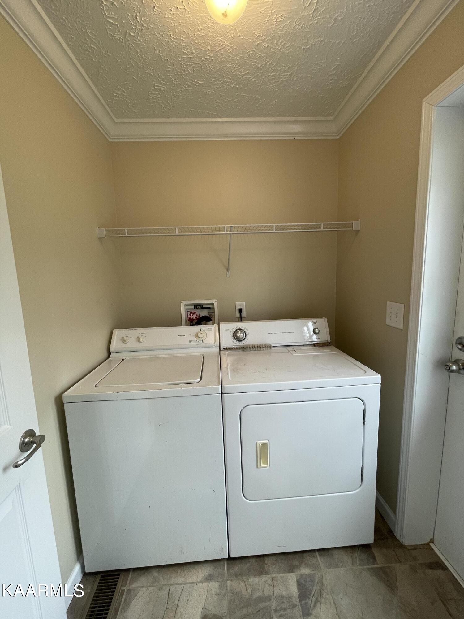114 George Young Road Jamestown, TN 38556 - Photo 15 of 25 a utility room with dryer and washer