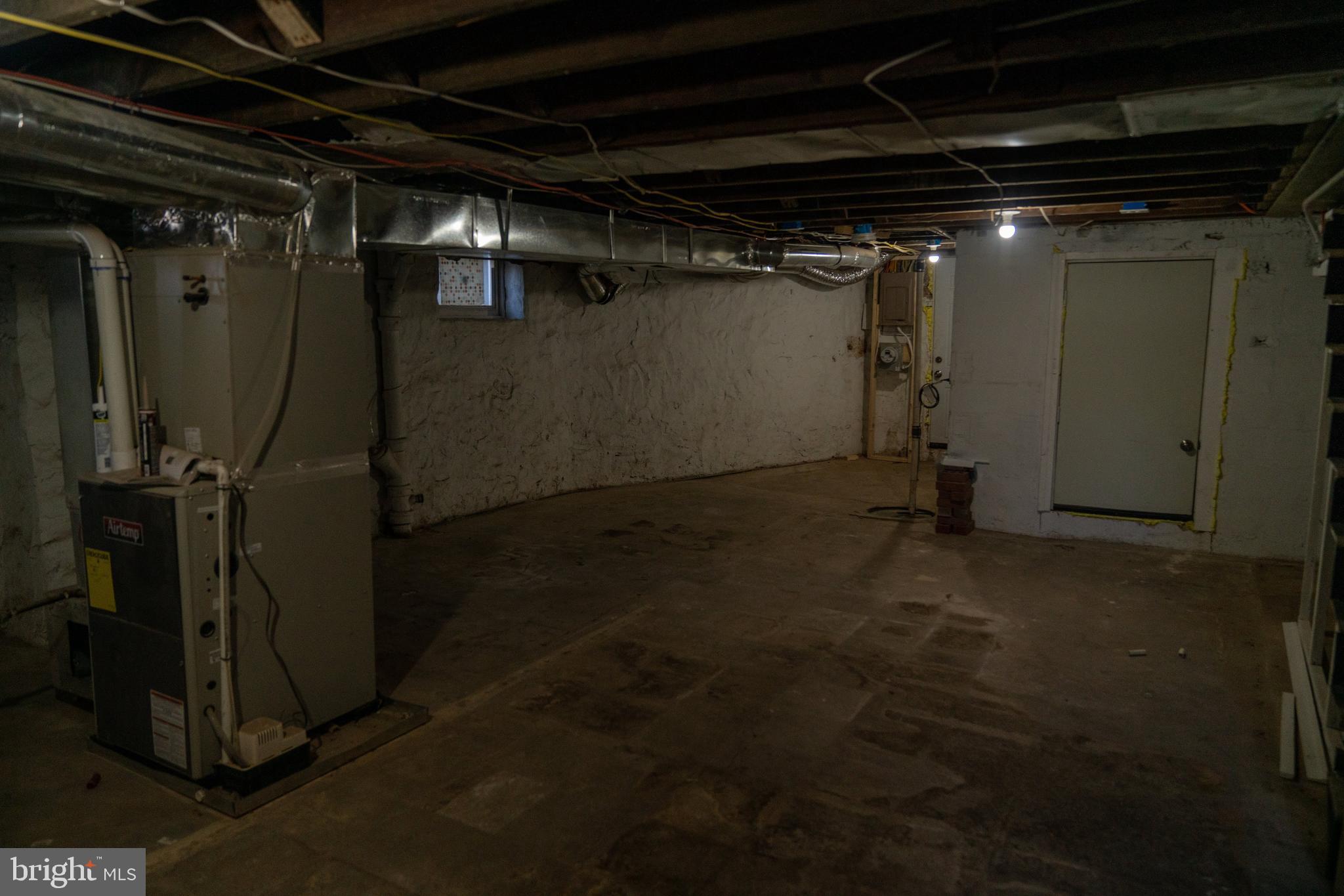 618 Wicklow Road Baltimore, MD 21229 - Photo 15 of 48 Basement
