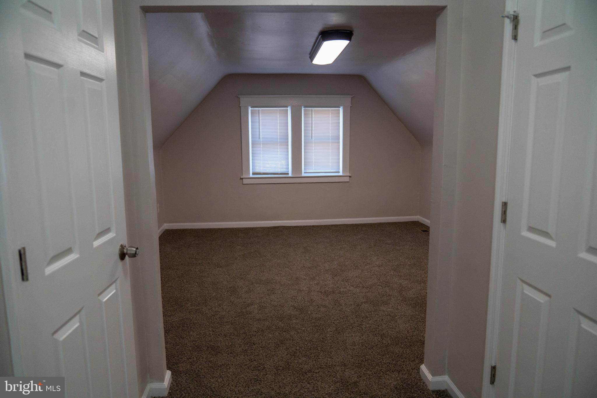 618 Wicklow Road Baltimore, MD 21229 - Photo 34 of 48 Master Bedroom