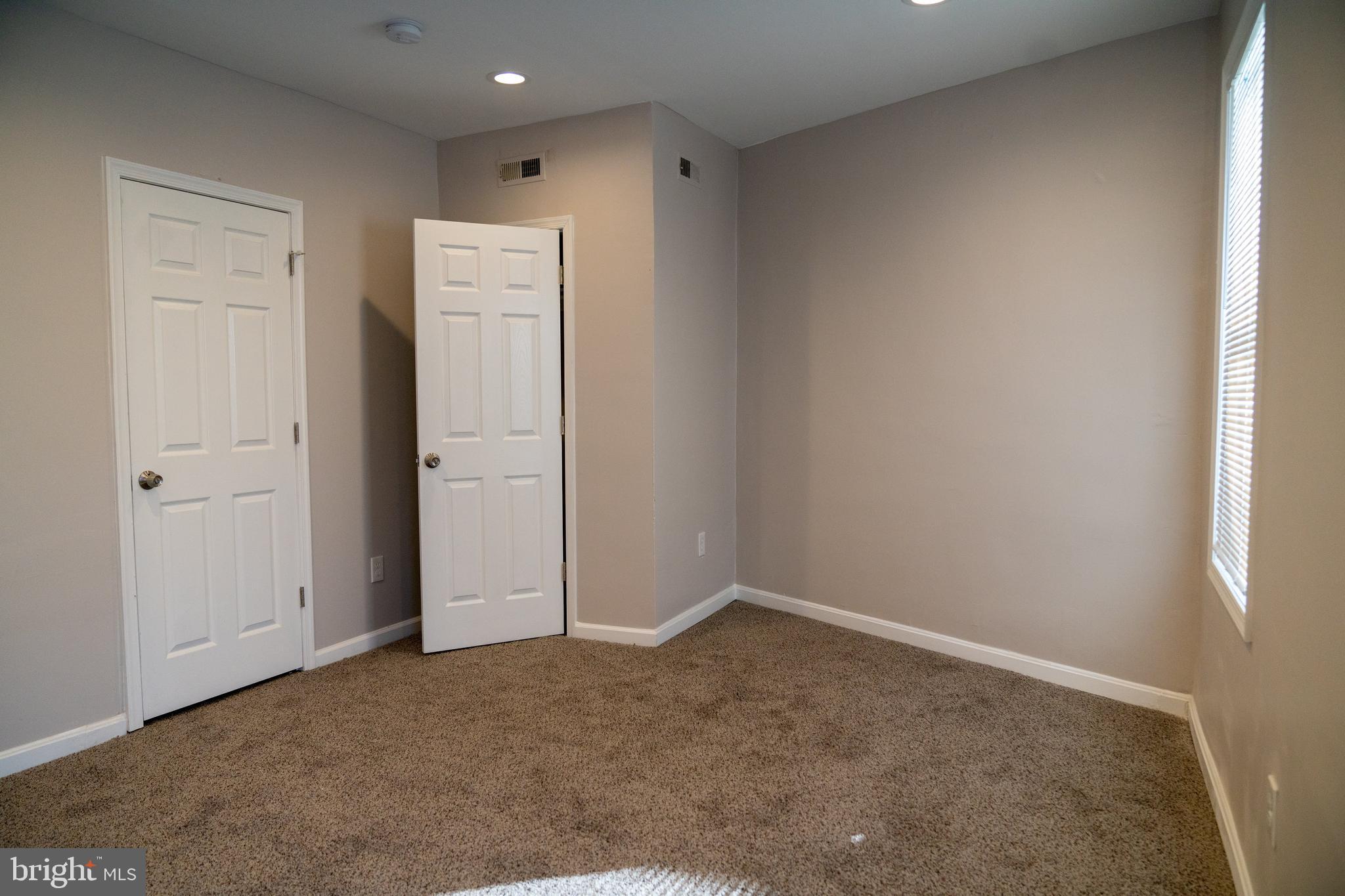 618 Wicklow Road Baltimore, MD 21229 - Photo 47 of 48 Room #2