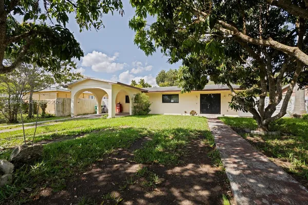 $544,900 | 17371 Southwest 302nd Street, Homestead, FL 33030