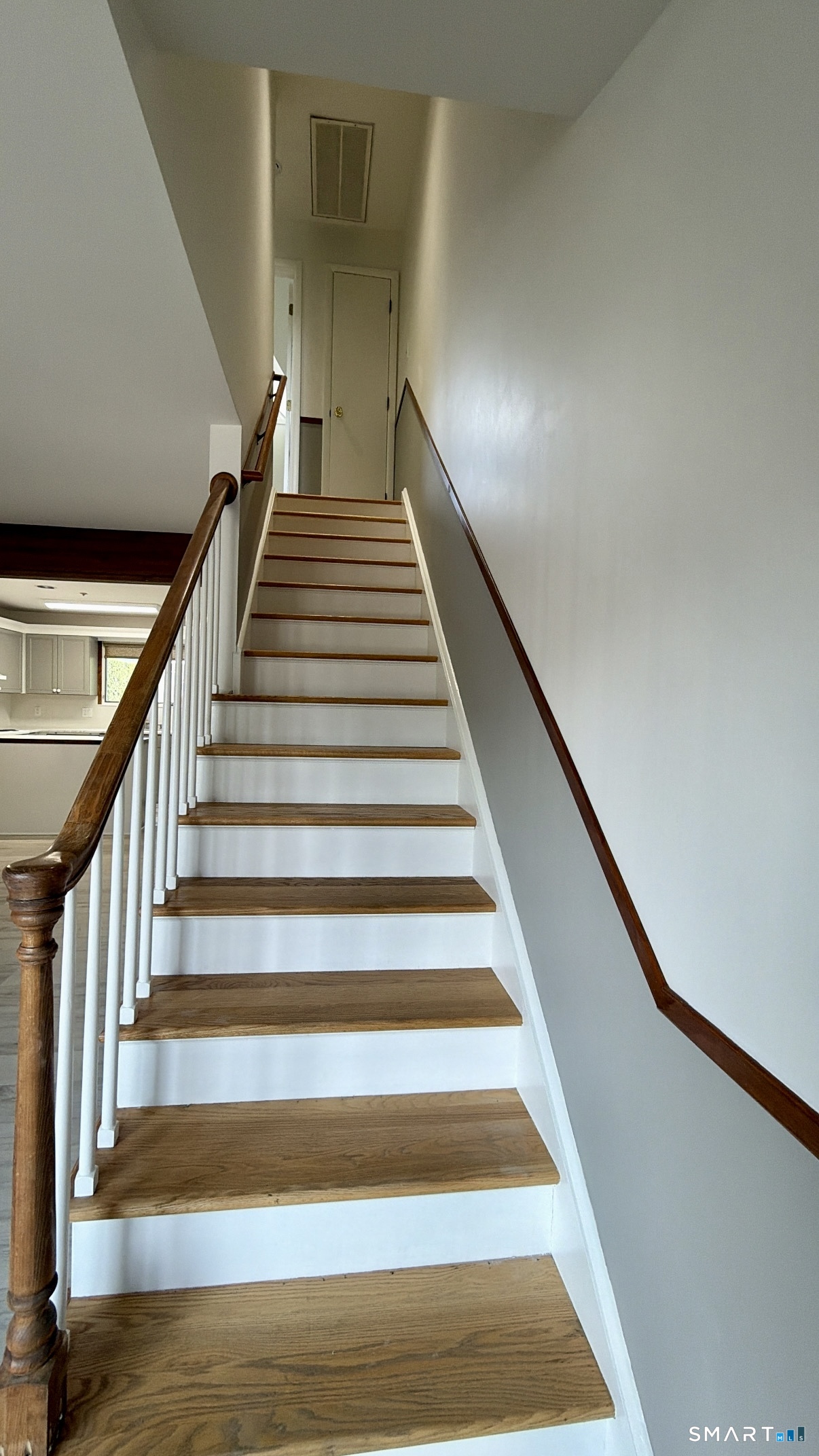 25 Cottage Street, Unit 202 Norwalk, CT 06855 - Photo 12 of 24 a view of entryway
