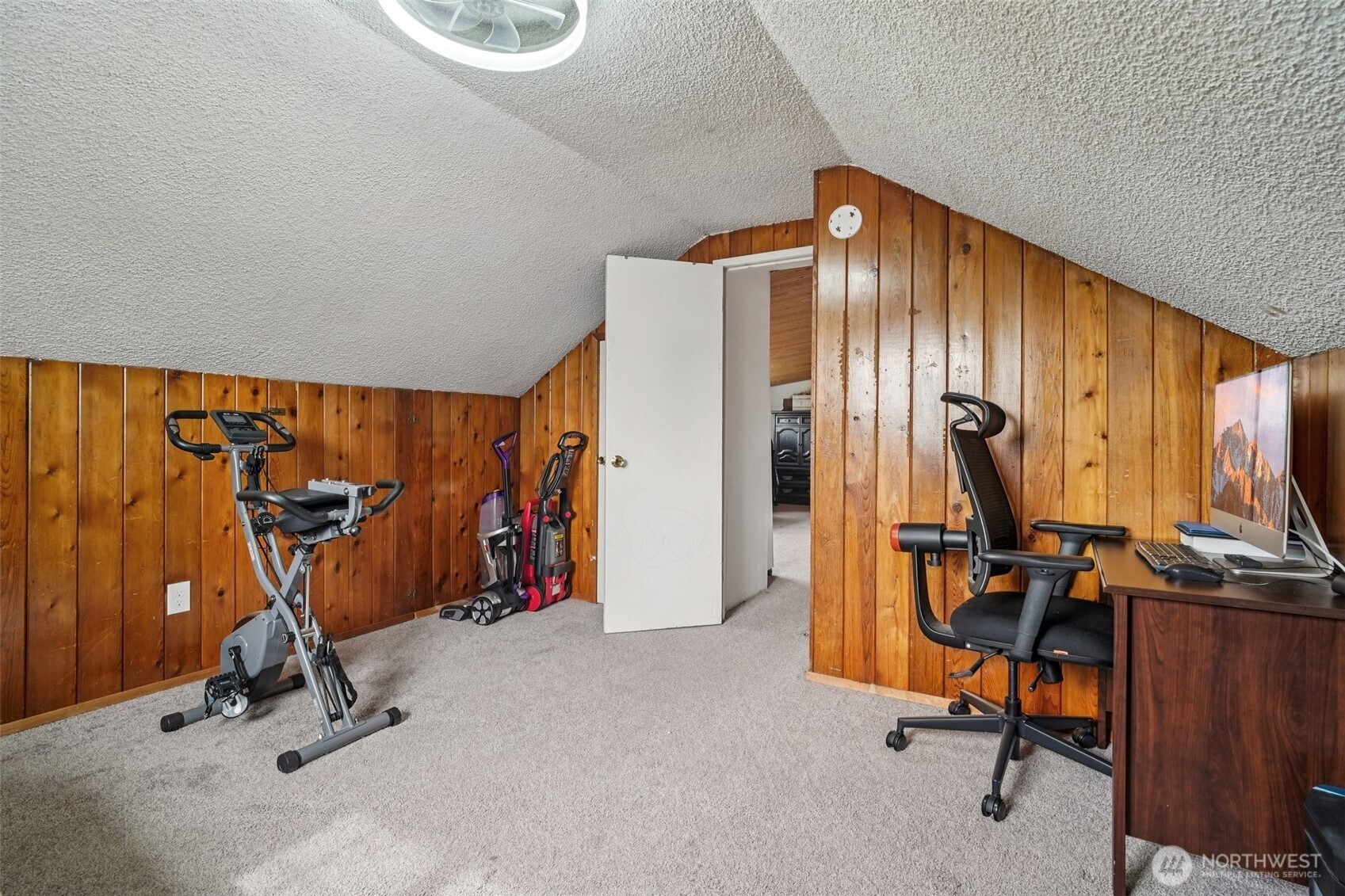 15720 120th Avenue Southeast Renton, WA 98058 - Photo 21 of 31