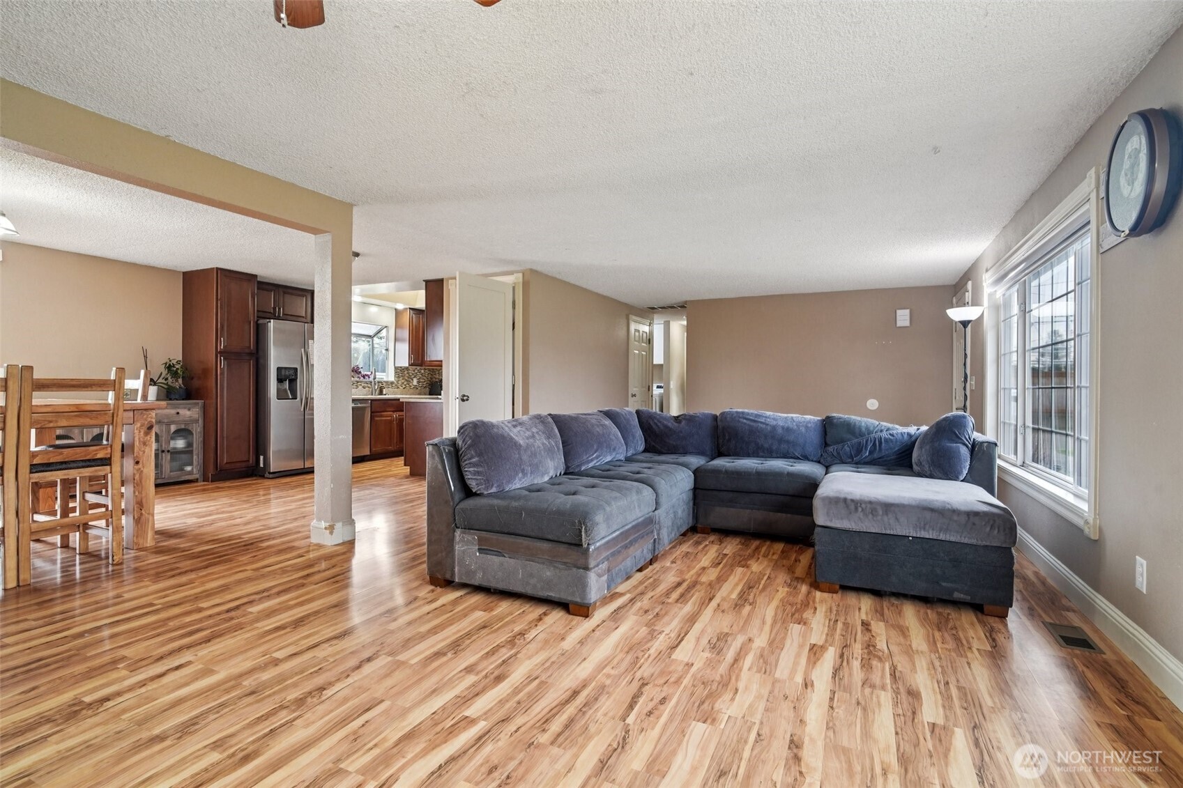 15720 120th Avenue Southeast Renton, WA 98058 - Photo 4 of 31