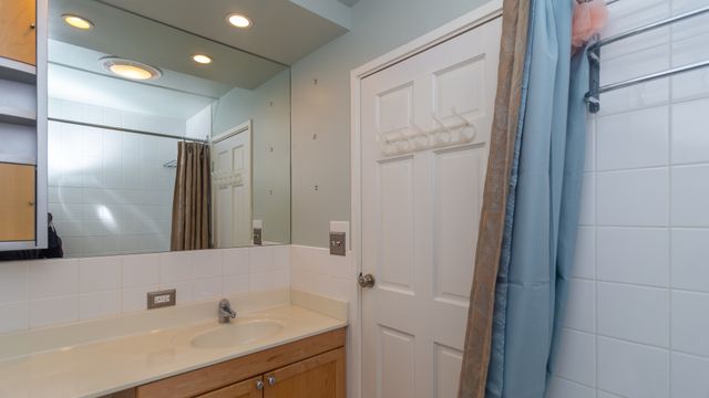 $265,000 | 807 Church Street, Unit 212, Evanston, IL 60201