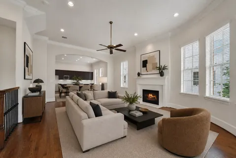 $499,000 | 2058 Fannin Station North, Houston, TX 77045