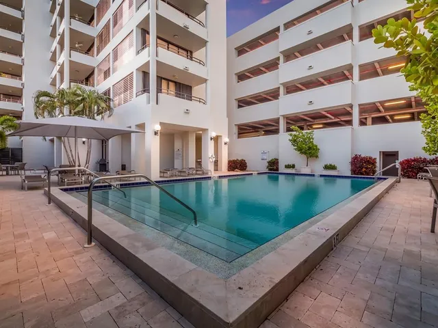 $7,000 | 1255 North Gulfstream Avenue, Unit 402, Sarasota, FL 34236