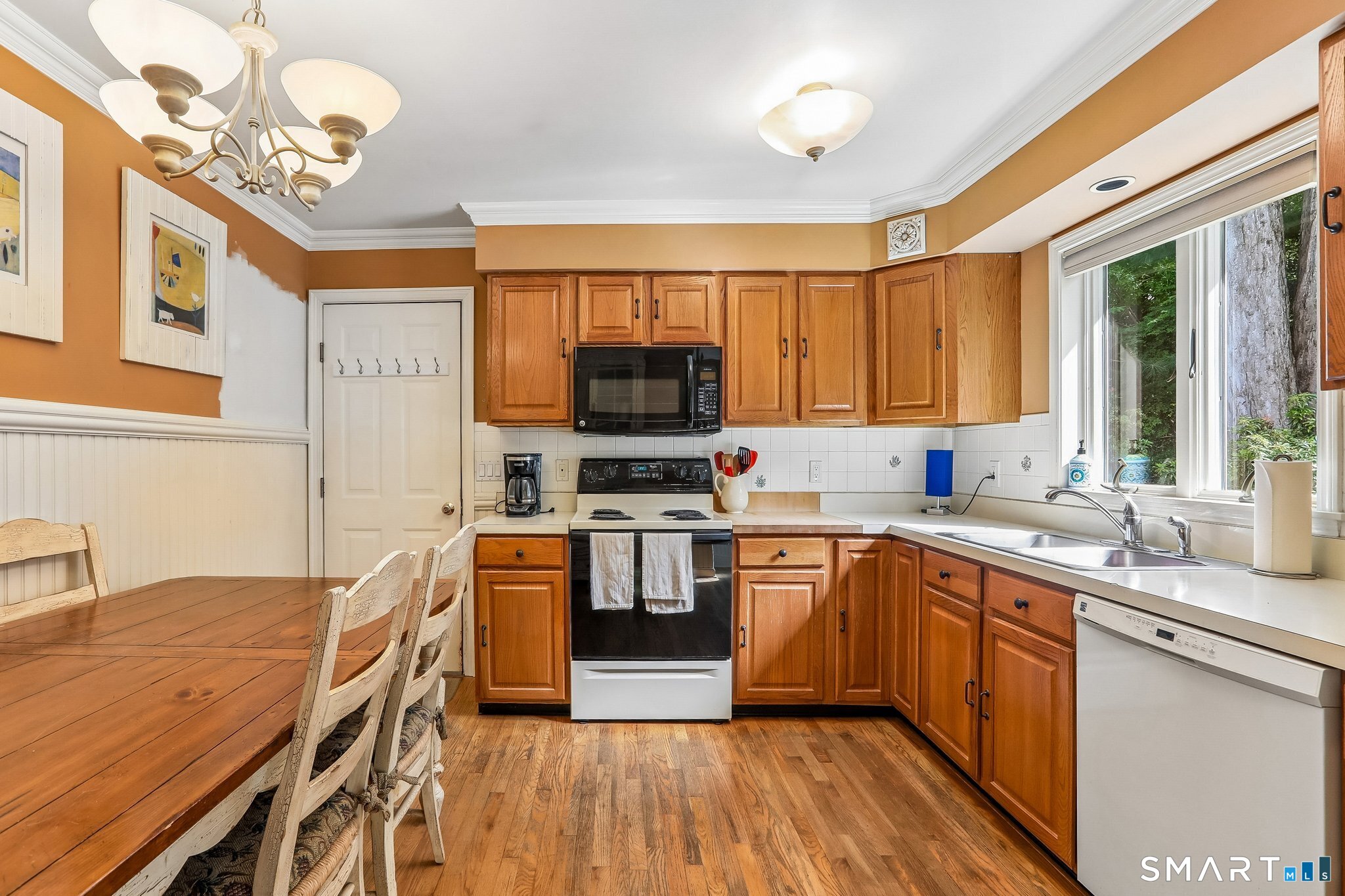 1 Sylvan Road Danbury, CT 06811 - Photo 3 of 25
