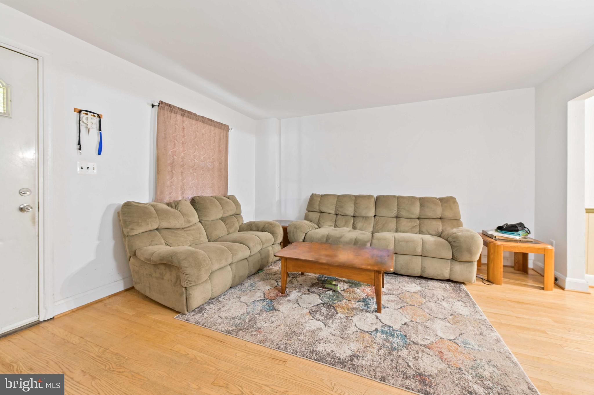 349 Grovethorn Road Middle River, MD 21220 - Photo 5 of 29