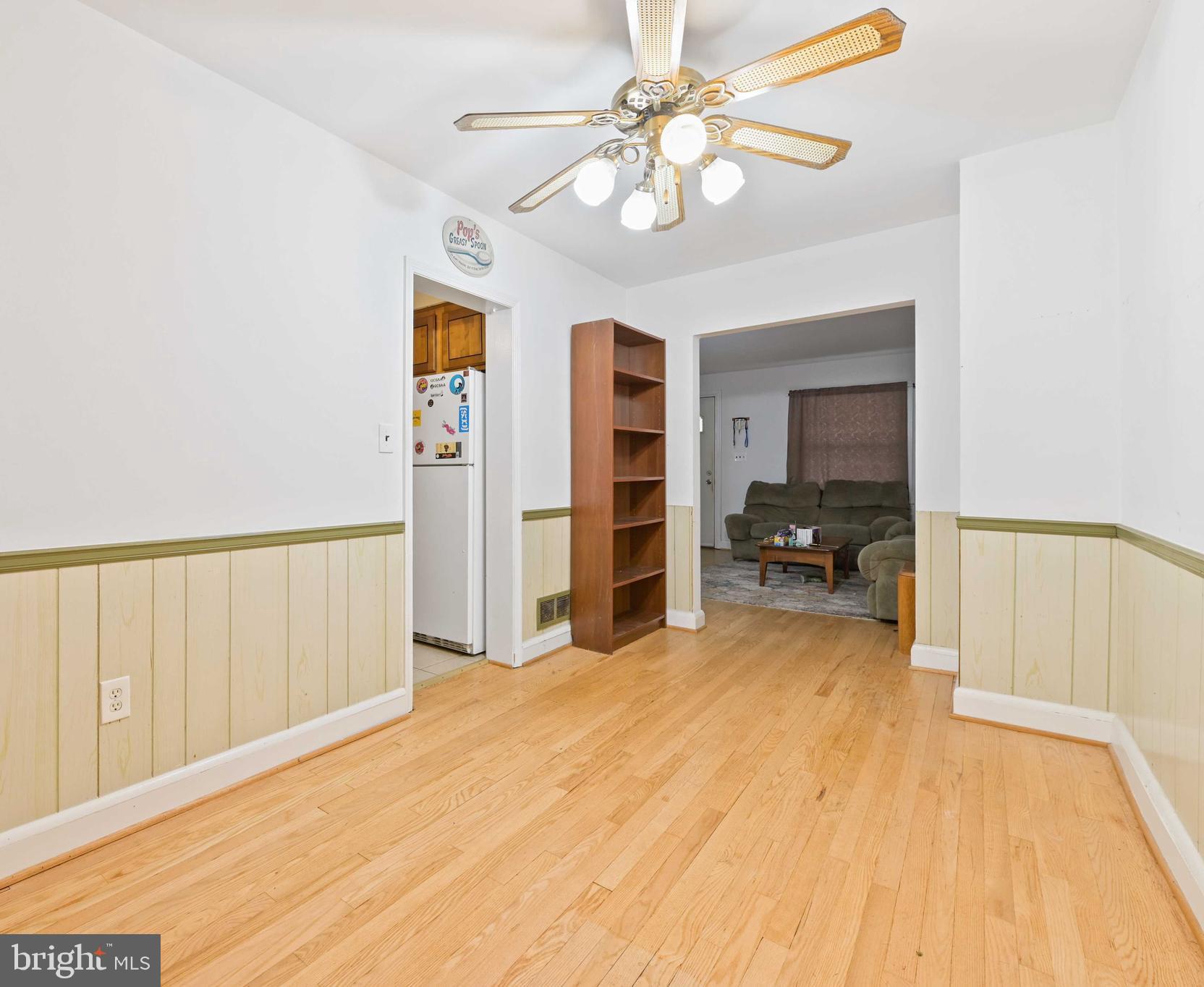349 Grovethorn Road Middle River, MD 21220 - Photo 6 of 29