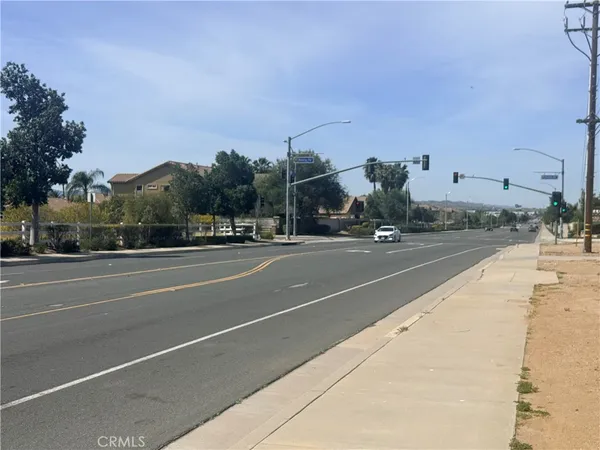 $450,000 | 1666 East Rider Street, Perris, CA 92571