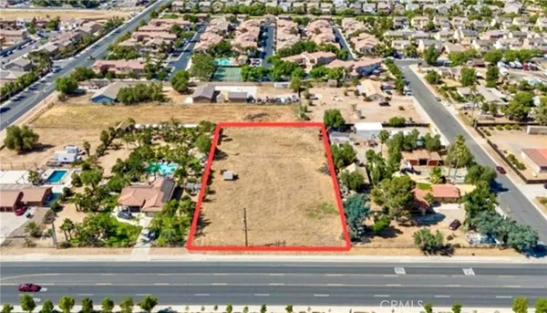 $450,000 | 1666 East Rider Street, Perris, CA 92571