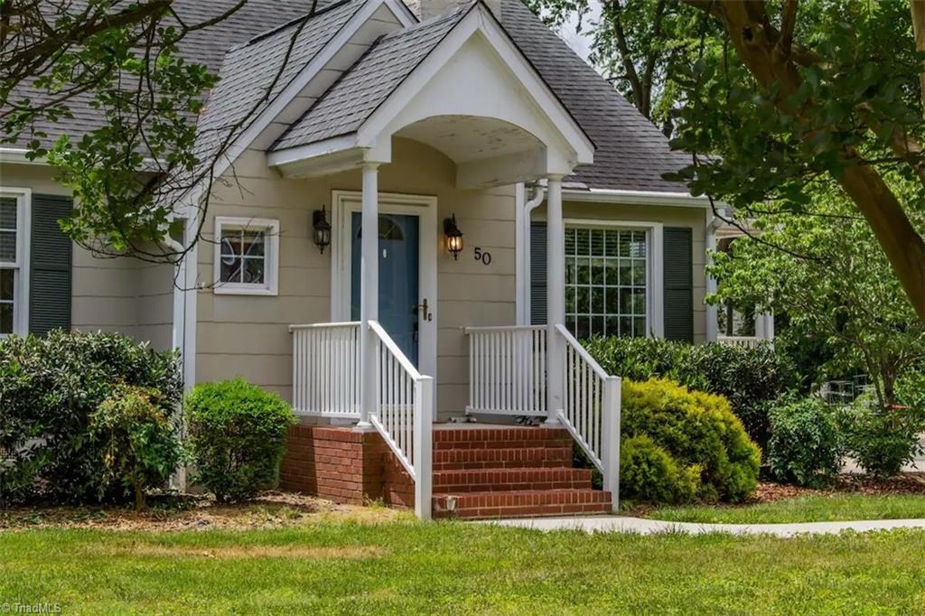 505 Gatewood Avenue High Point, NC 27262 - Photo 2 of 21