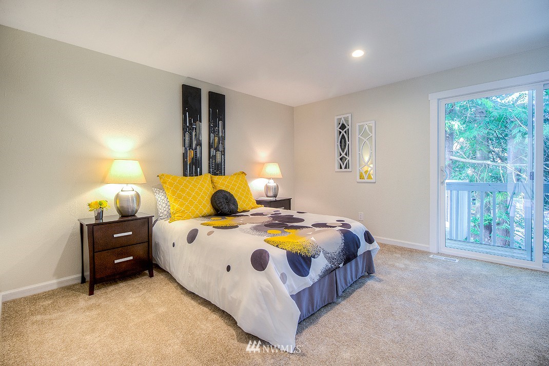 8821 204th Street Southwest Edmonds, WA 98026 - Photo 14 of 25