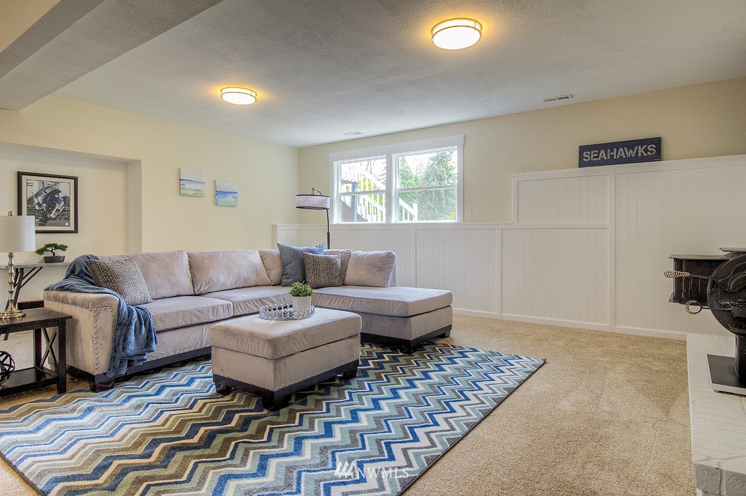 8821 204th Street Southwest Edmonds, WA 98026 - Photo 21 of 25