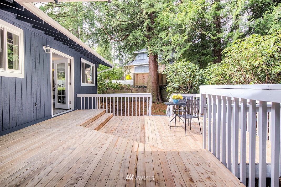 8821 204th Street Southwest Edmonds, WA 98026 - Photo 24 of 25