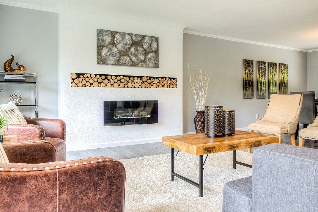 8821 204th Street Southwest Edmonds, WA 98026 - Photo 4 of 25