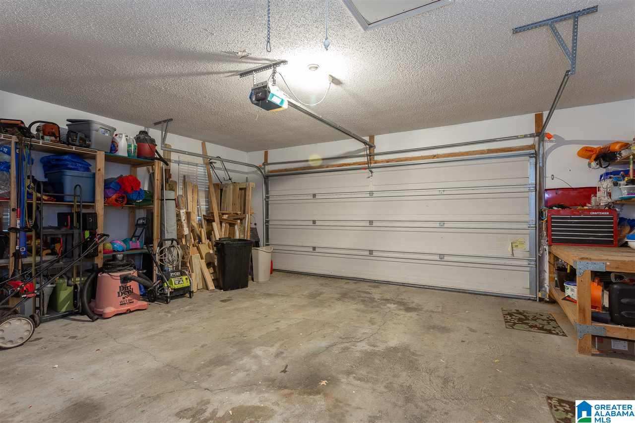 1659 Oliver Road Leeds, AL 35094 - Photo 14 of 34