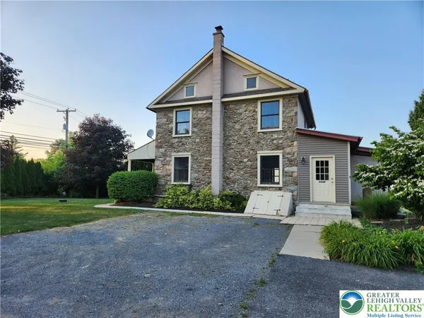 $1,900 | 5545 Highway 873, Schnecksville, PA 18078