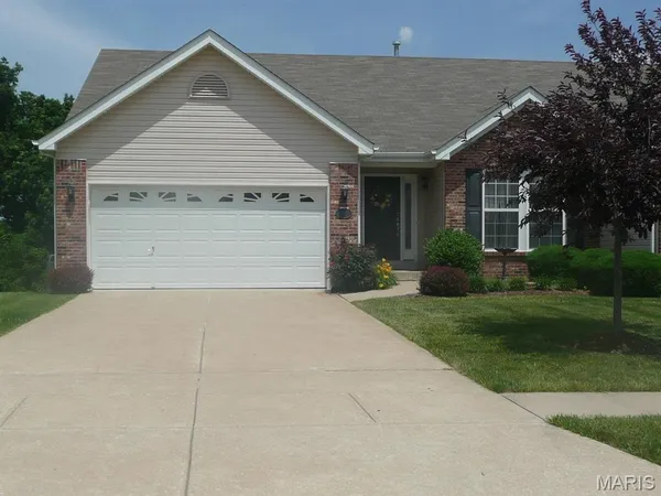$400,000 | 118 Fallon Villa Court, O'Fallon, MO 63368
