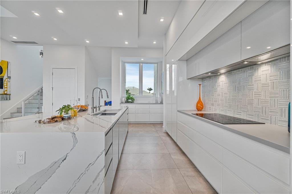 432 Bayside Avenue Naples, FL 34108 - Photo 11 of 50