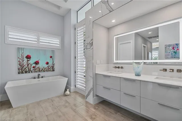 $6,399,000 | 432 Bayside Avenue, Naples, FL 34108