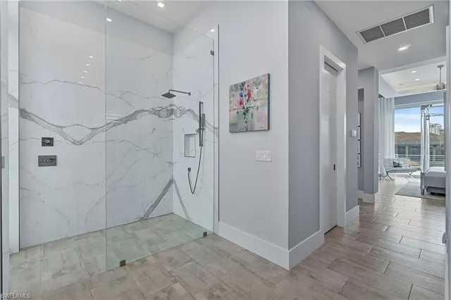 $6,399,000 | 432 Bayside Avenue, Naples, FL 34108