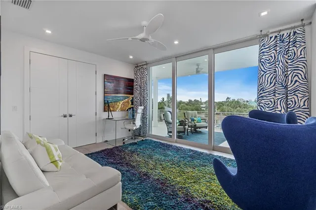 $6,399,000 | 432 Bayside Avenue, Naples, FL 34108