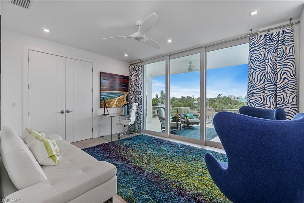 432 Bayside Avenue Naples, FL 34108 - Photo 32 of 50