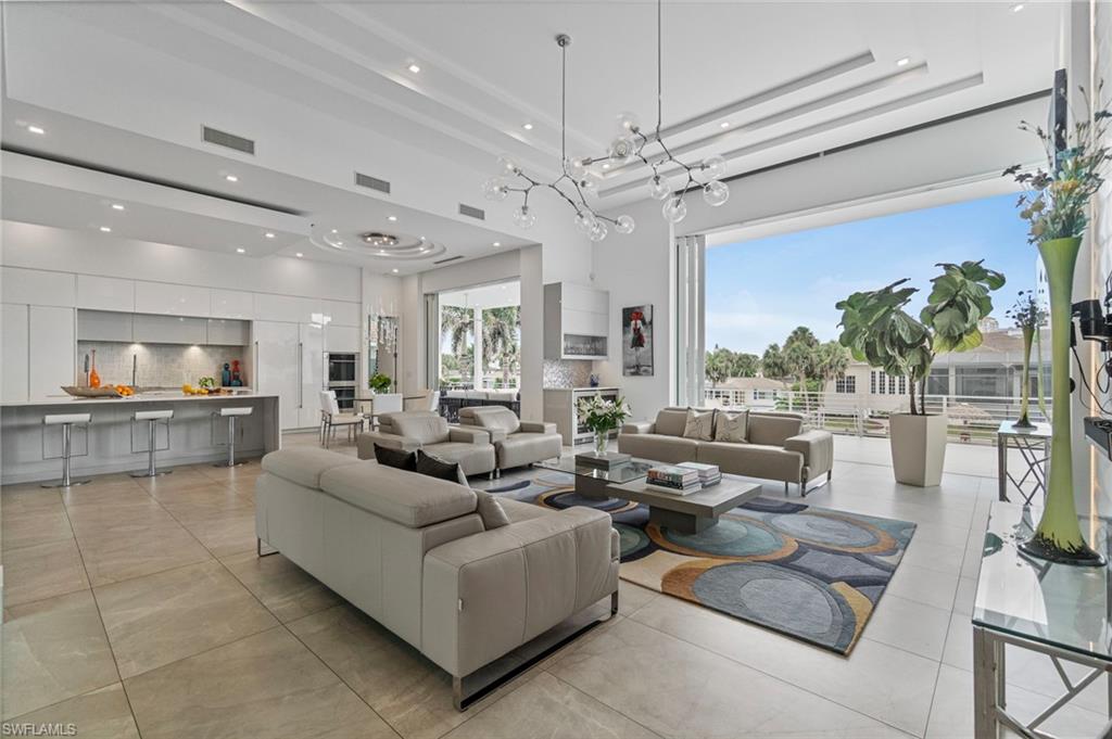 432 Bayside Avenue Naples, FL 34108 - Photo 8 of 50