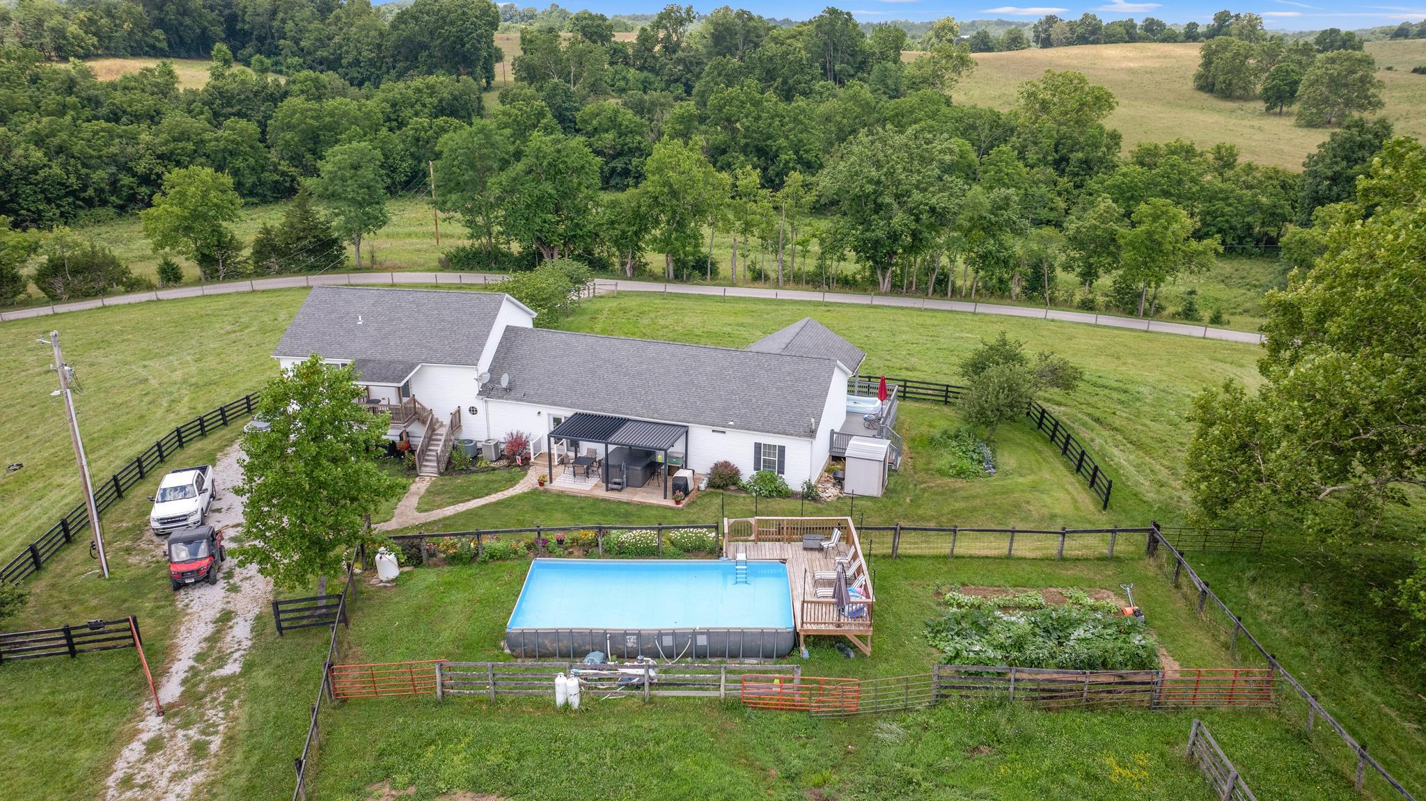 783 Rutland Road Cynthiana, KY 41031 - Photo 4 of 50 DJI_20260618123446_0868_D