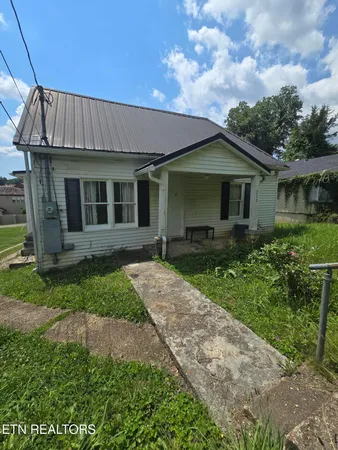 $125,000 | 313 West Walden Street, La Follette, TN 37766