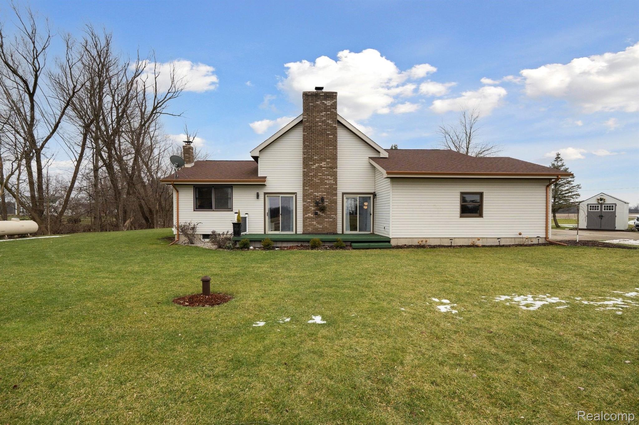 11186 West Stanley Road Flushing, MI 48433 - Photo 31 of 37 Gallery Image 31