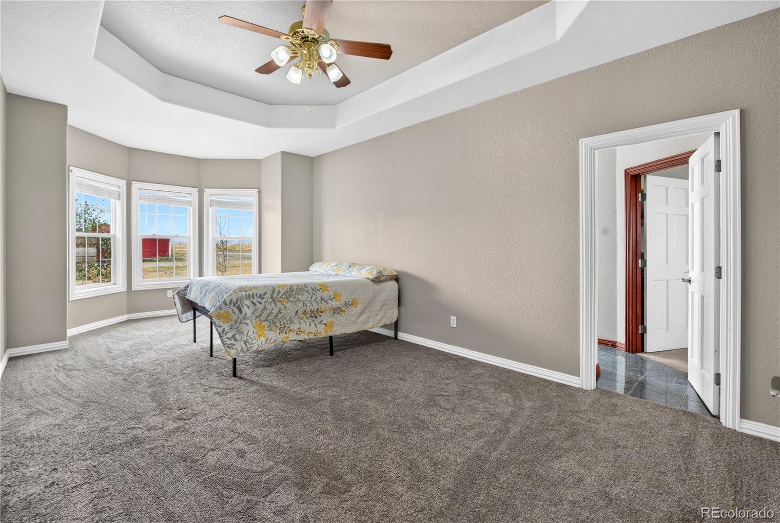 13291 North Harback Road Bennett, CO 80102 - Photo 20 of 50 Gallery Image 20