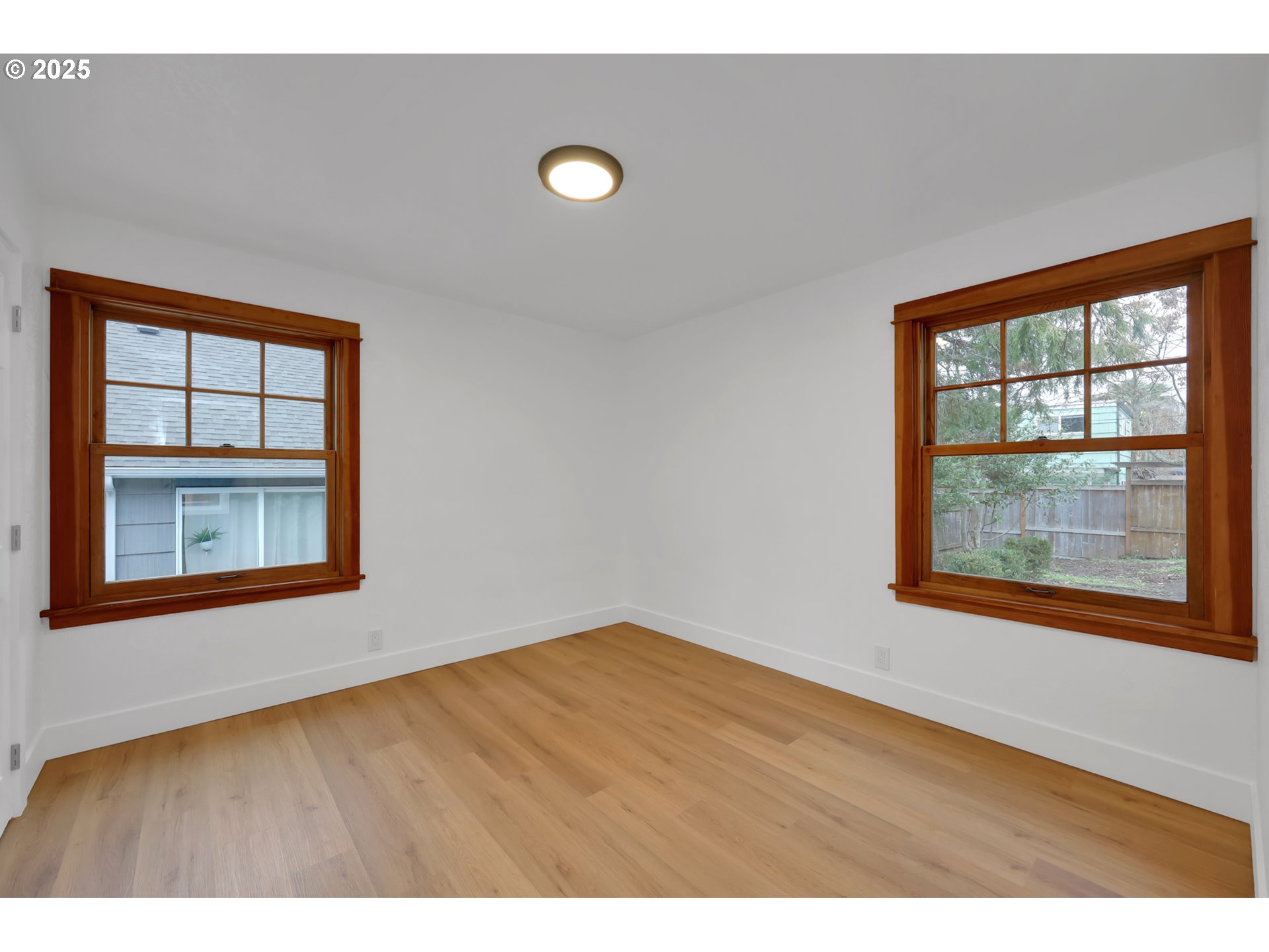 2121 Jefferson Street Eugene, OR 97405 - Photo 20 of 35 a view of an empty room with a window