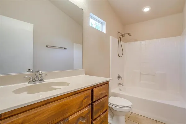 $1,950 | 2101 Ingrid Lane, Fort Worth, TX 76131