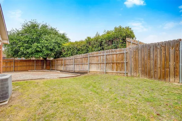 $1,950 | 2101 Ingrid Lane, Fort Worth, TX 76131