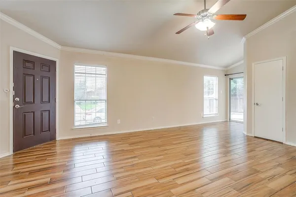 $1,950 | 2101 Ingrid Lane, Fort Worth, TX 76131