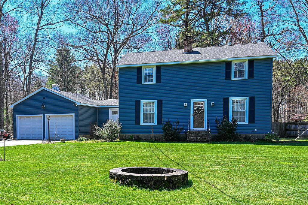 32 Hickory Drive Amherst, NH 03031 - Photo 2 of 38