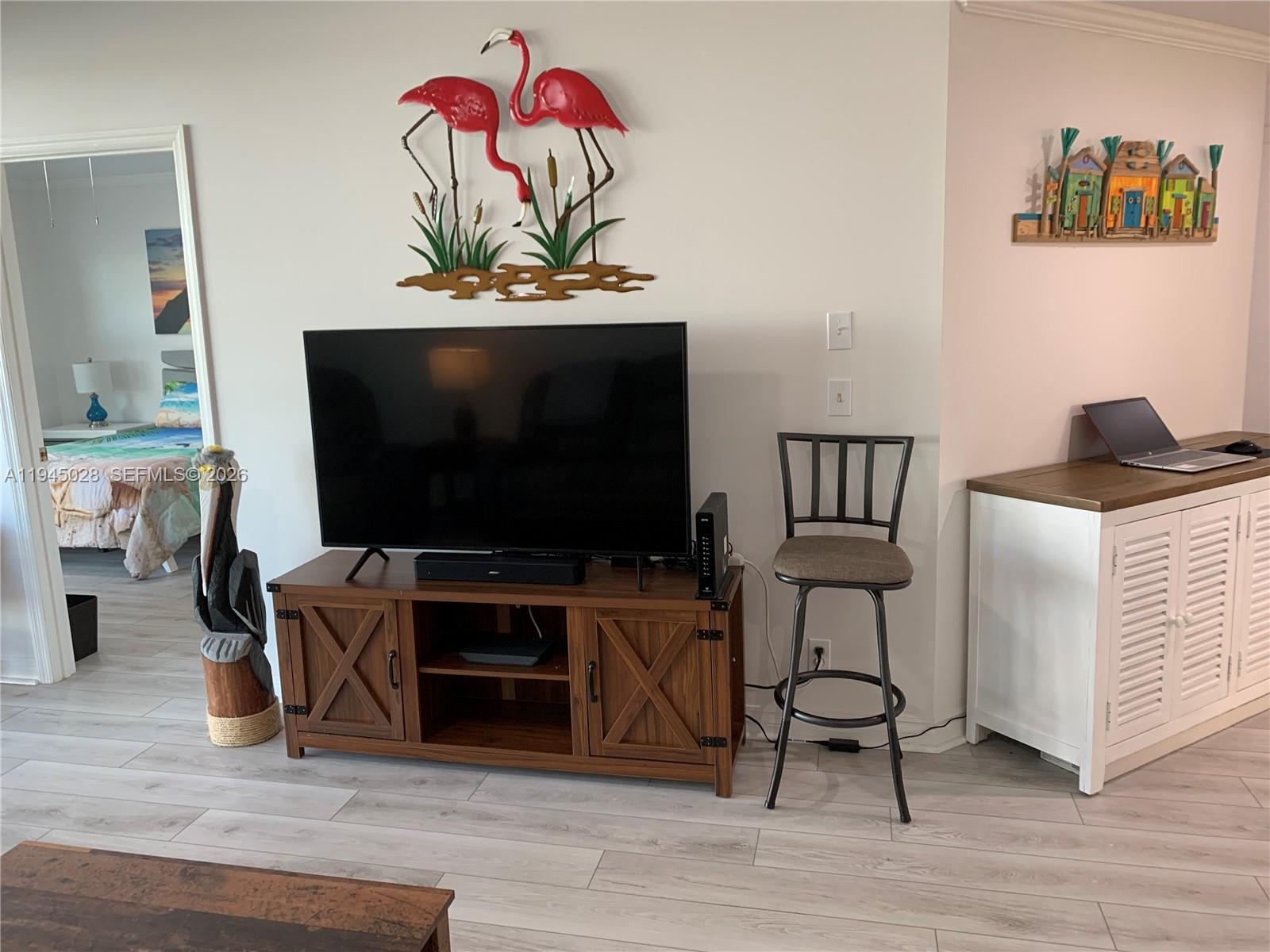 6142 Southeast Landing Way, Unit 6 Stuart, FL 34997 - Photo 35 of 55 Living Area