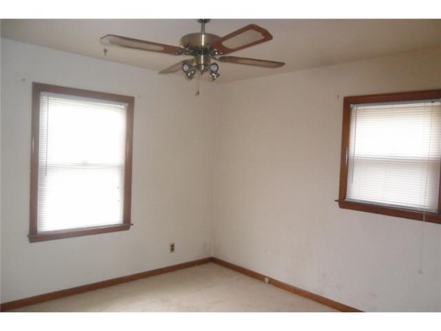 604 South Ashburton Road Columbus, OH 43213 - Photo 11 of 16 Gallery Image 11