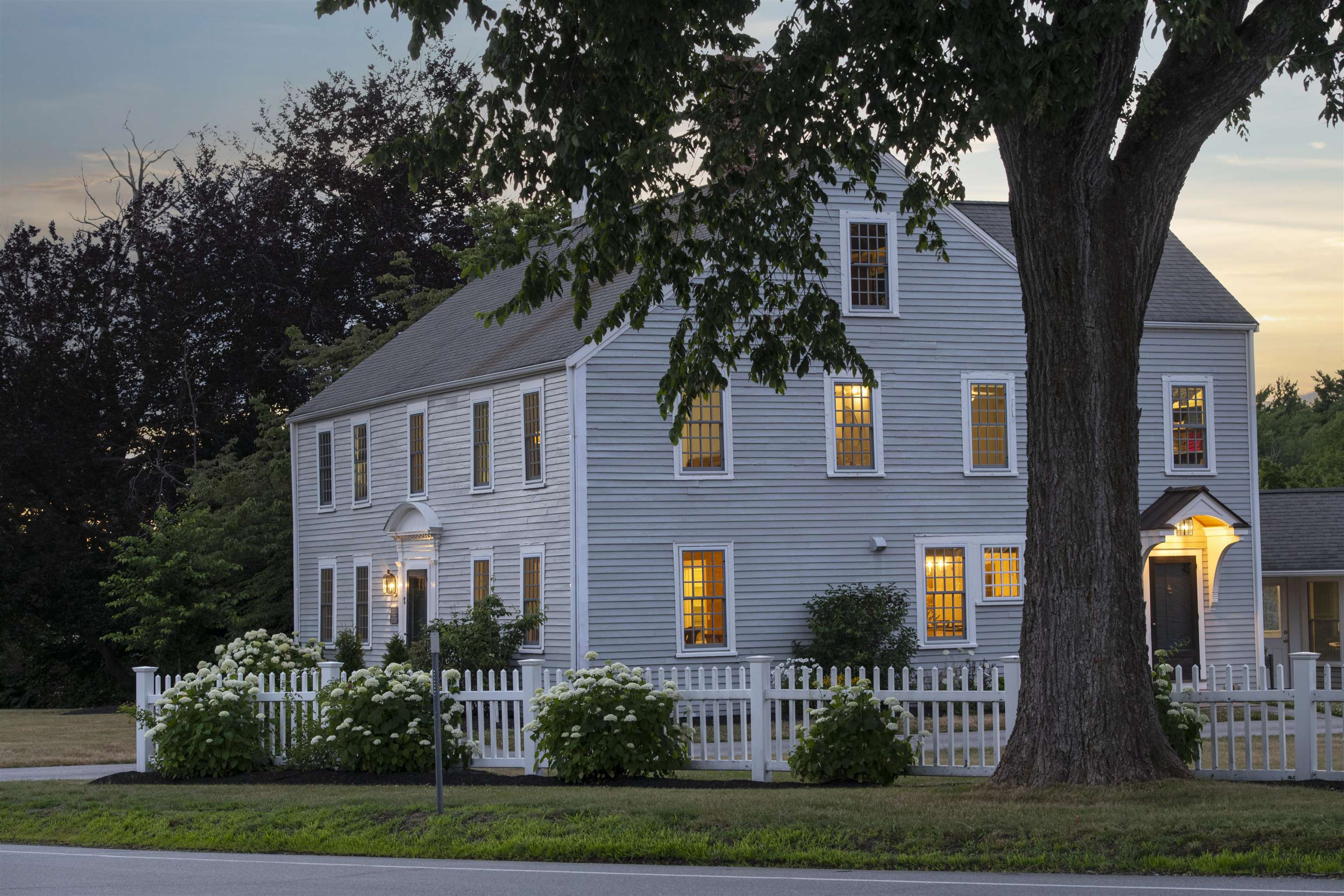 13 Exeter Road Hampton Falls, NH 03844 - Photo 1 of 31