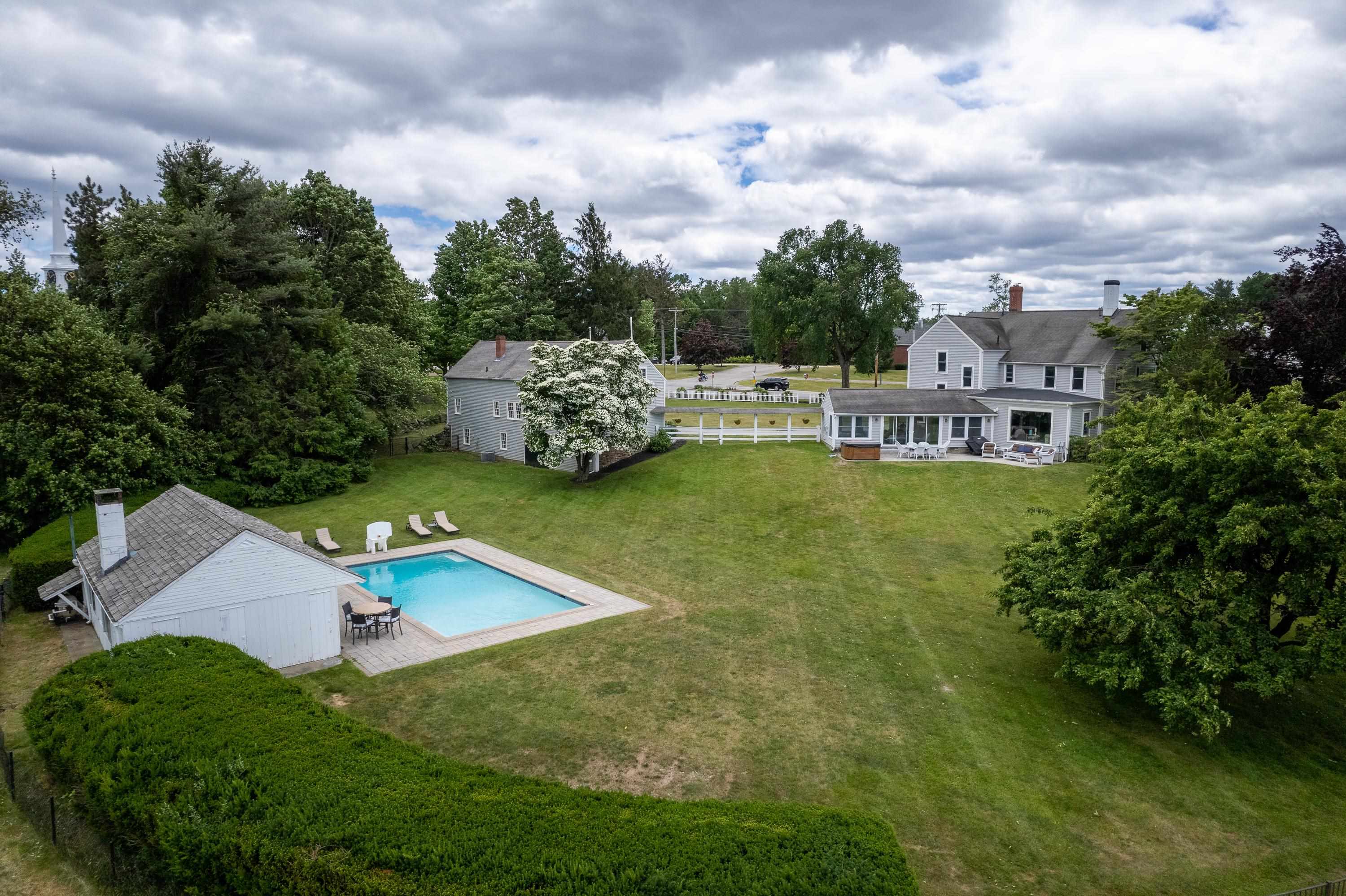 13 Exeter Road Hampton Falls, NH 03844 - Photo 7 of 31