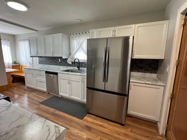 $229,900 | 20 2nd Avenue Southwest, Wells, MN 56097