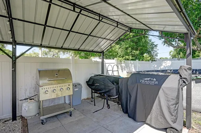 a view of outdoor space yard and patio