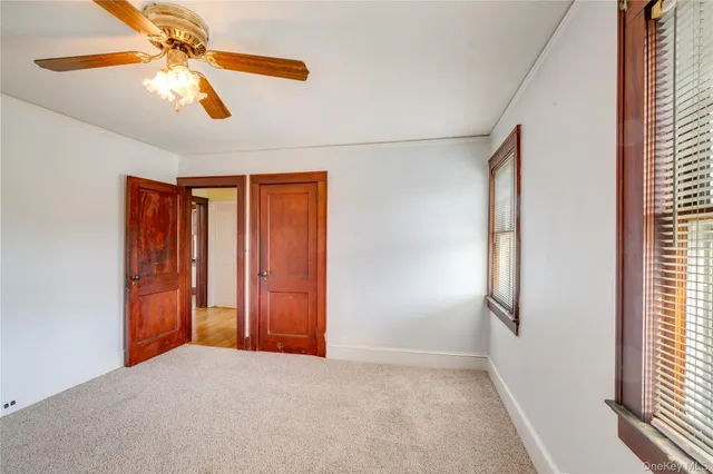 a view of empty room with window