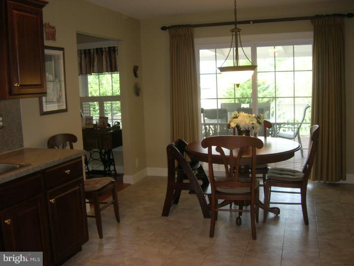127 Running Creek Drive Sinking Spring, PA 19608 - Photo 12 of 24 Gallery Image 12